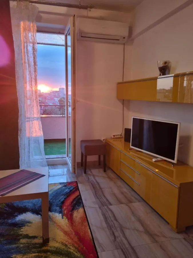 Golden Studio- Panoramic View With Terrace Bucharest