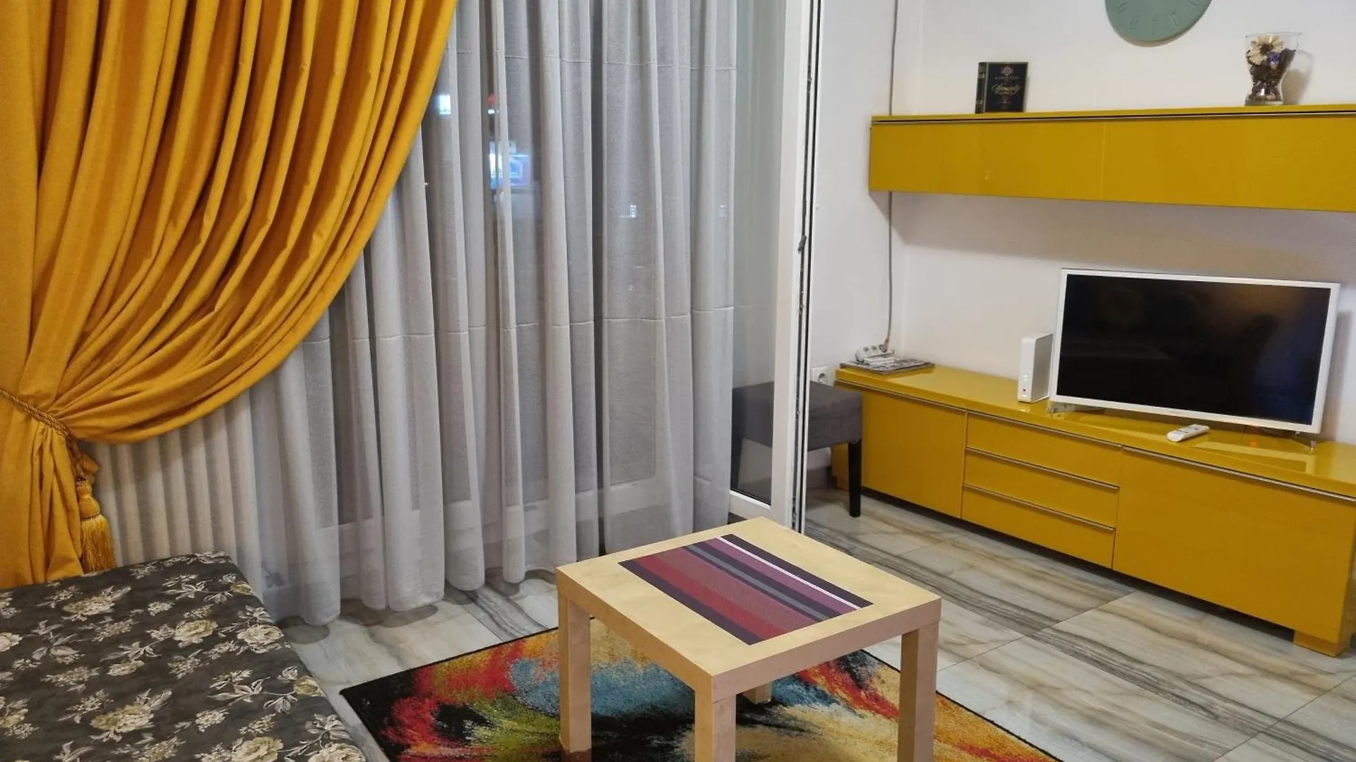 Golden Studio- Panoramic View With Terrace Bucharest