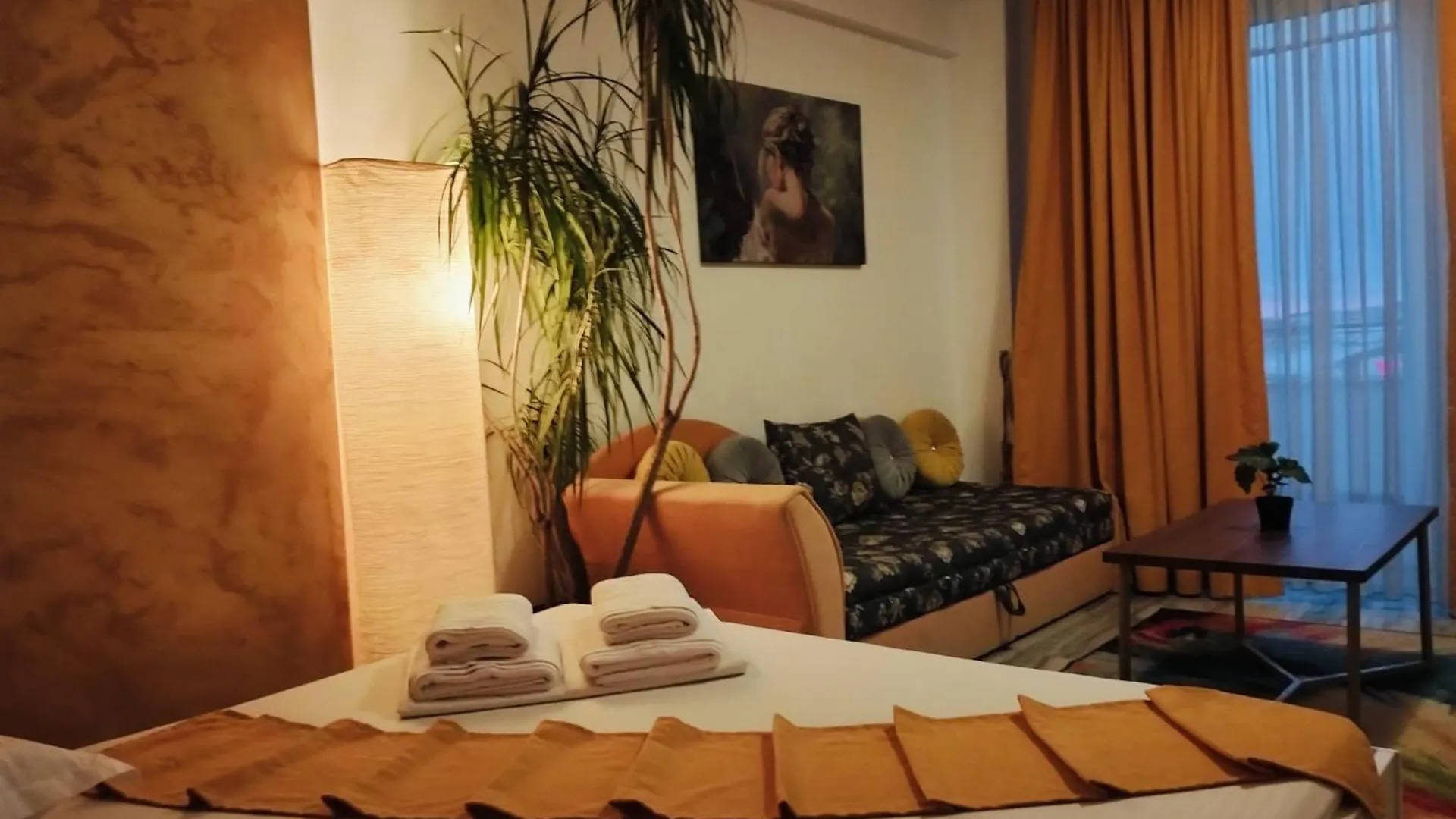 شقة Golden Studio- Panoramic View With Terrace بوخارست